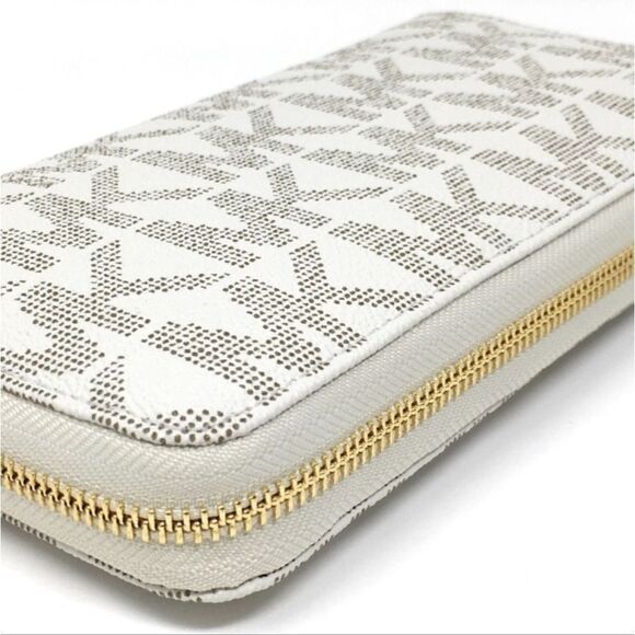 Michael Kors Signature Tone-On-Tone Logo Print - Picture 4 of 11